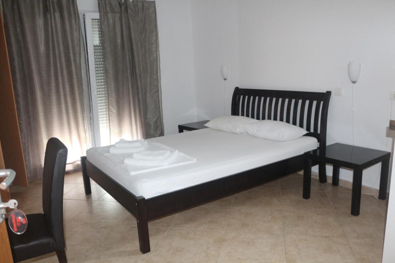 Apartment'S Meti Ulcinj Exterior photo