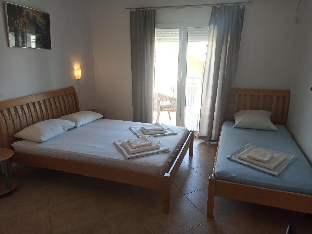Apartment'S Meti Ulcinj Exterior photo