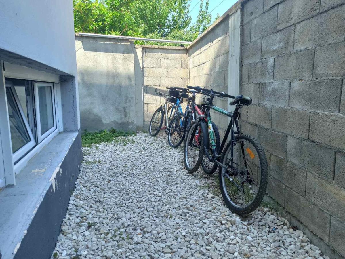 Apartment'S Meti Ulcinj Exterior photo