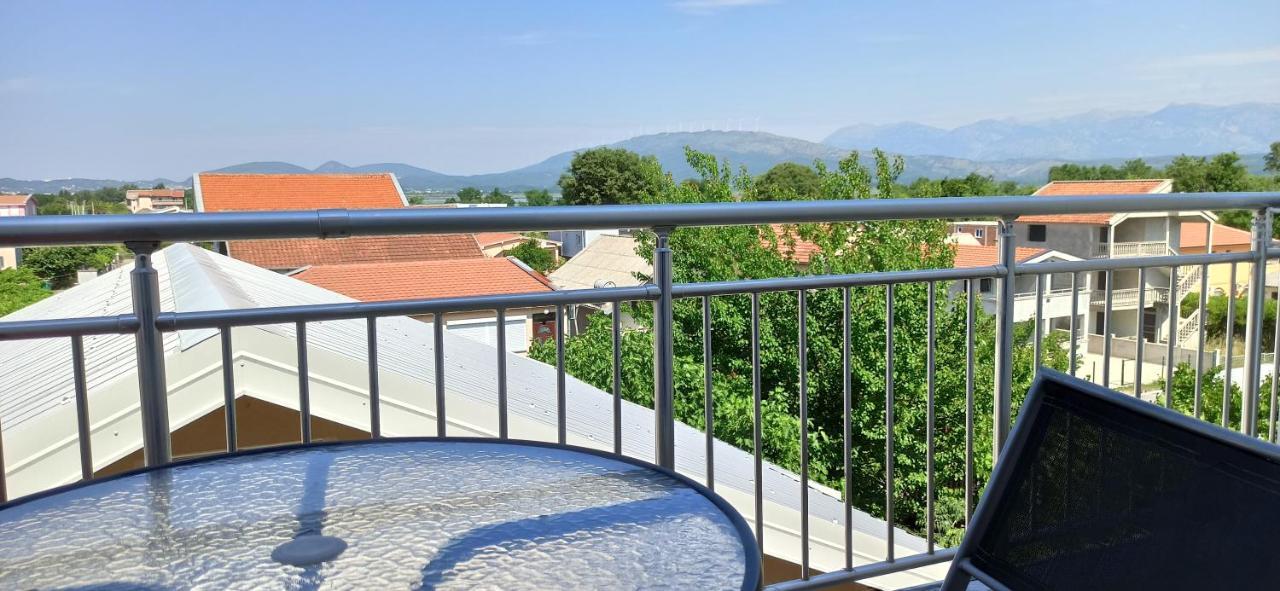 Apartment'S Meti Ulcinj Exterior photo